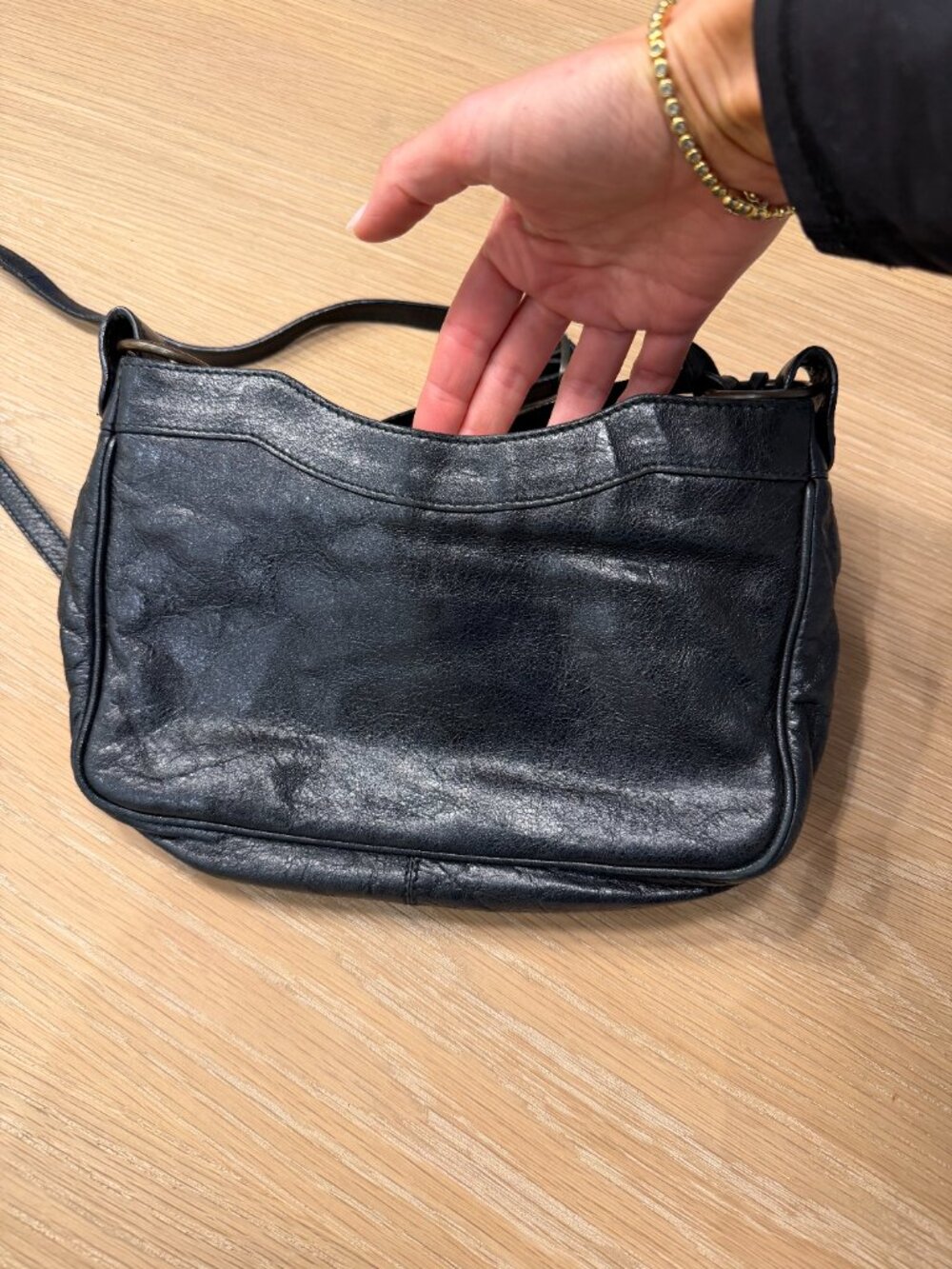 Balenciaga Le City Leather Crossbody (AUTHENTIC, Old Design) (long strap only) - Picture 6 of 9